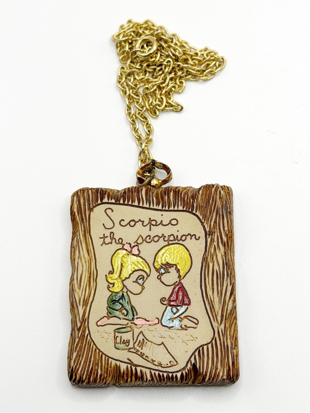 Vintage L Razza Scorpio Scorpion Zodiac Pendant Necklace 1960’s Resin